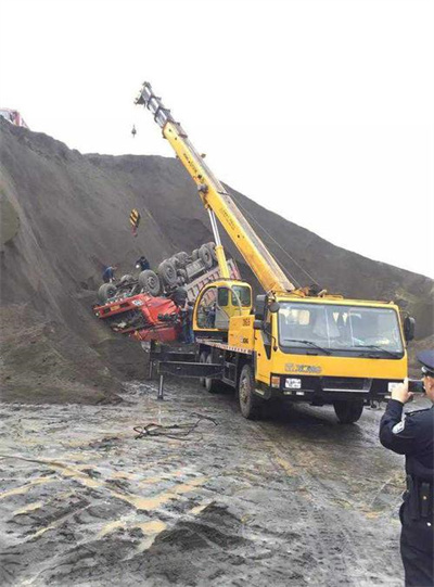 莘县上犹道路救援